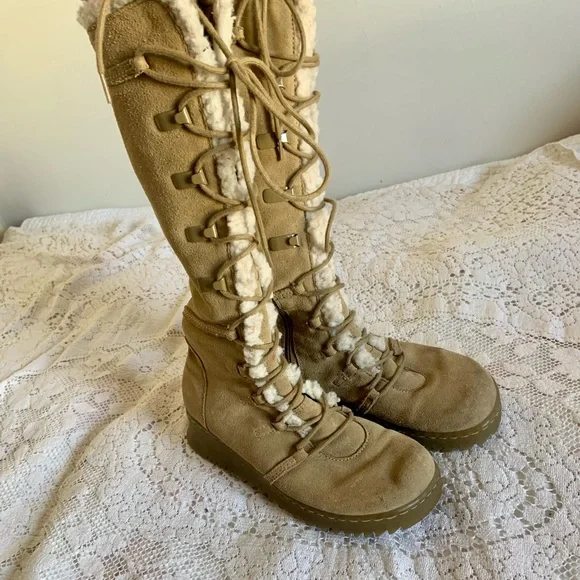 Vintage Aldo beige platform boots - Picture 3 of 5